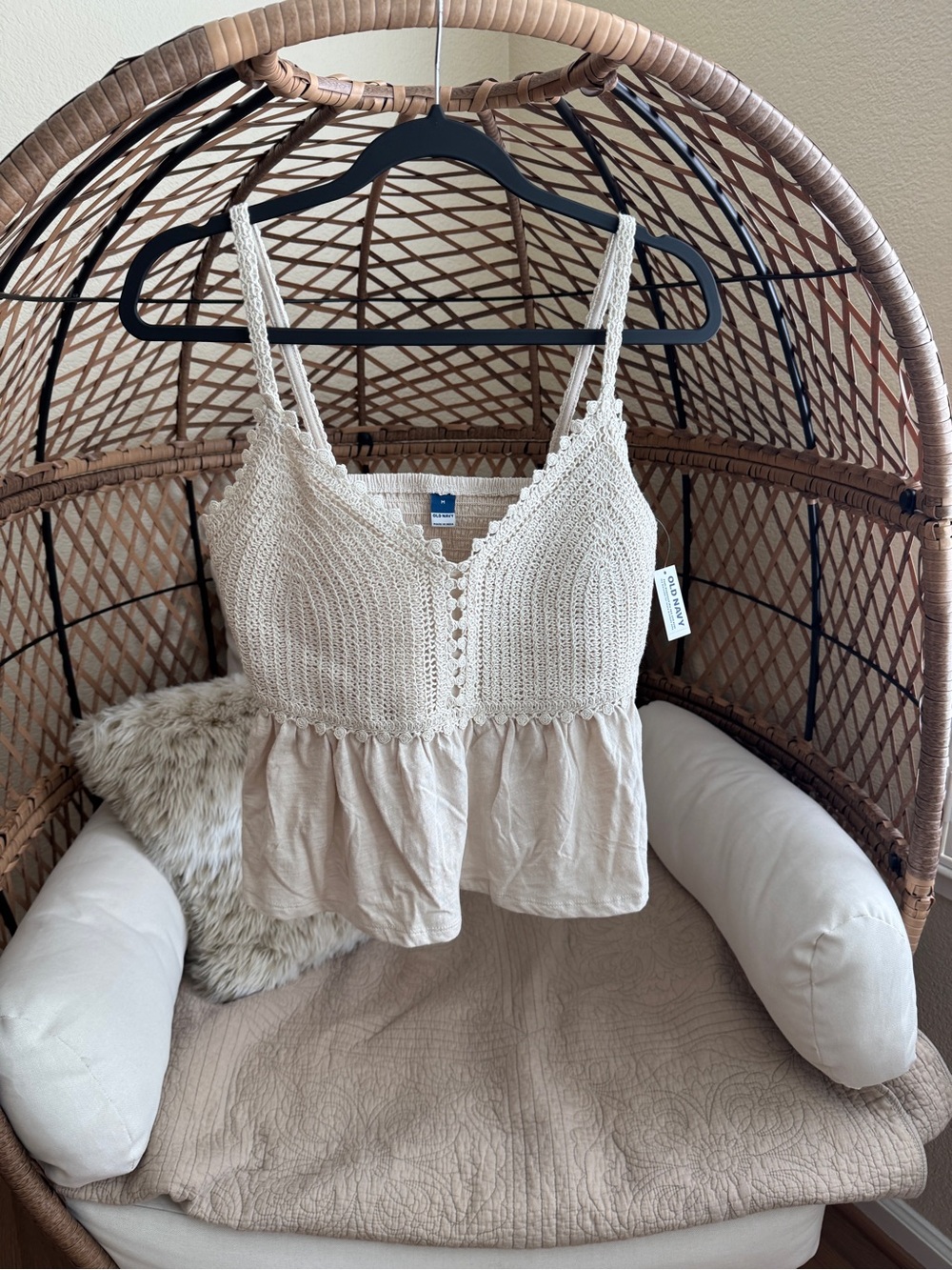 Old Navy Crochet Cami Cream Medium NWT